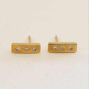 14k Solid Gold Bar Diamond Earrings Studs